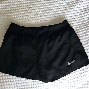 Nike women's M shorts black